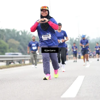Runner Photo 7426634