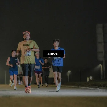 Runner Photo 7426651