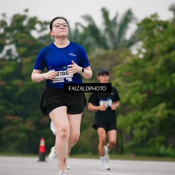 Runner Photo 7426666