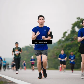 Runner Photo 7426669