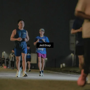 Runner Photo 7426675