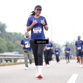 Runner Photo 7426684