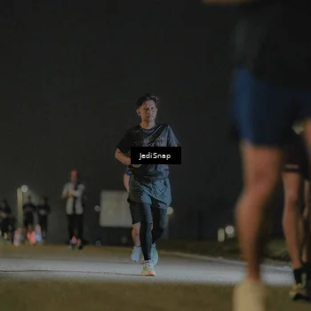 Runner Photo 7426701