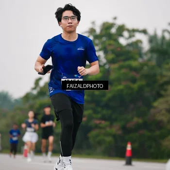 Runner Photo 7426707