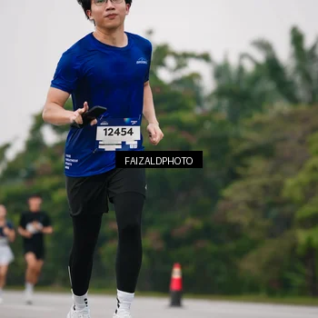 Runner Photo 7426710