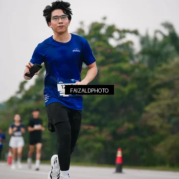 Runner Photo 7426712