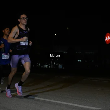 Runner Photo 7426725