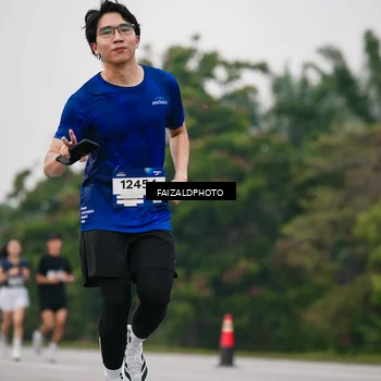 Runner Photo 7426732