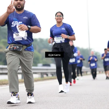 Runner Photo 7426741