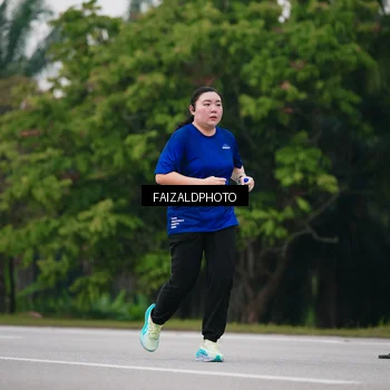 Runner Photo 7426759