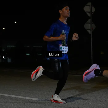 Runner Photo 7426761