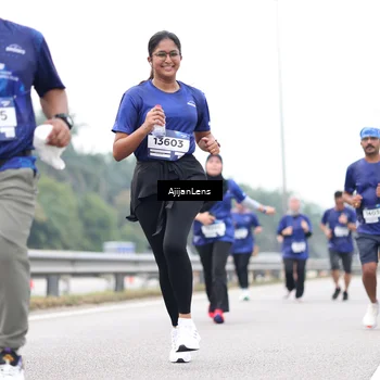 Runner Photo 7426764