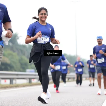 Runner Photo 7426776