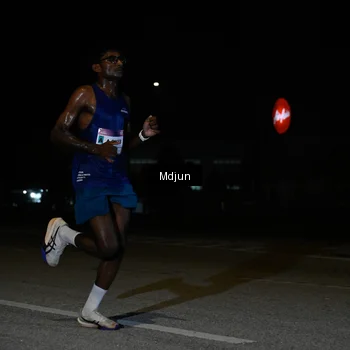 Runner Photo 7426783