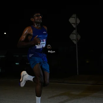 Runner Photo 7426845