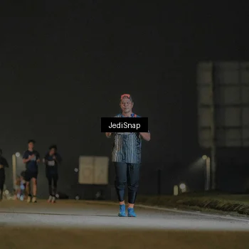 Runner Photo 7426873