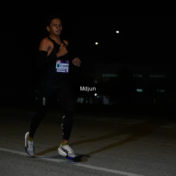 Runner Photo 7426874