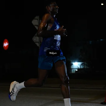 Runner Photo 7426895