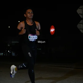 Runner Photo 7426905