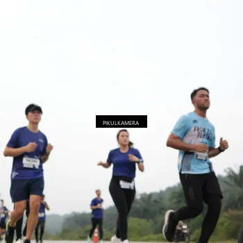 Runner Photo 7426925