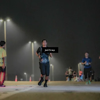 Runner Photo 7426935