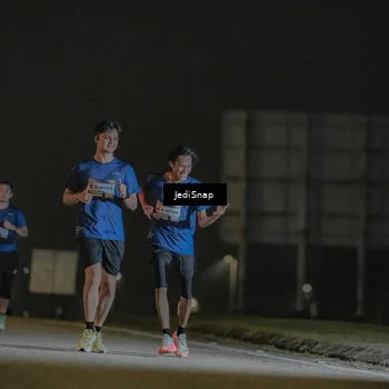Runner Photo 7426964