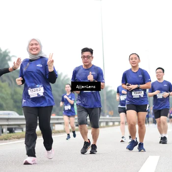 Runner Photo 7426971