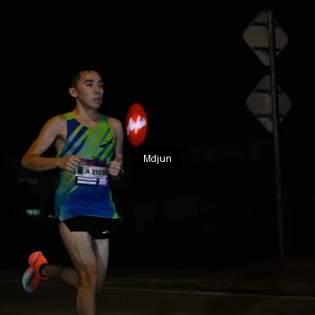 Runner Photo 7426983