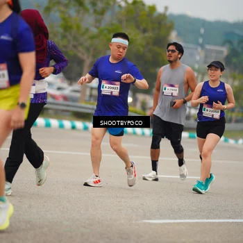 Runner Photo 7426988