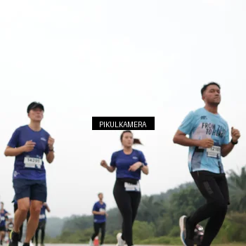 Runner Photo 7426990