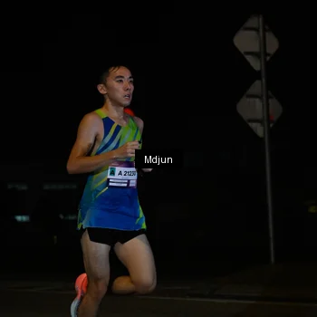 Runner Photo 7426994