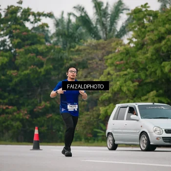 Runner Photo 7426999