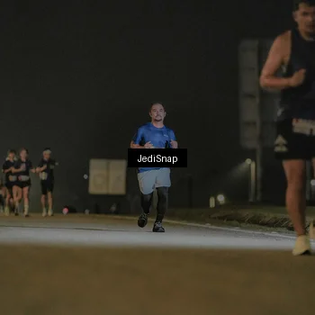 Runner Photo 7427139