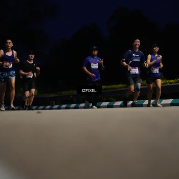 Runner Photo 7427143