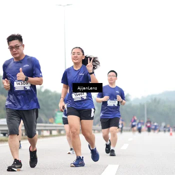 Runner Photo 7427146