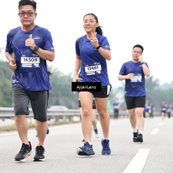 Runner Photo 7427164