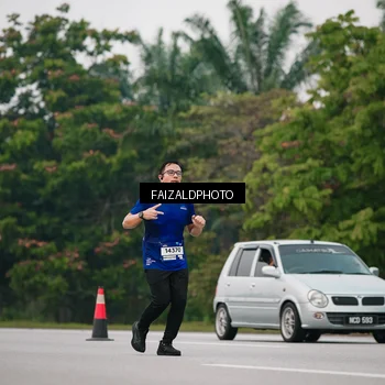 Runner Photo 7427172