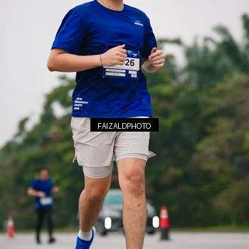 Runner Photo 7427173