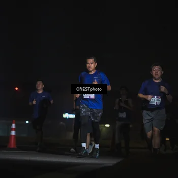 Runner Photo 7427176