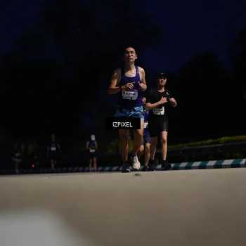 Runner Photo 7427200