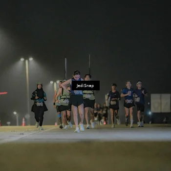 Runner Photo 7427210
