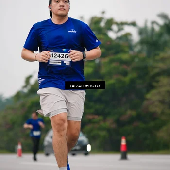 Runner Photo 7427215