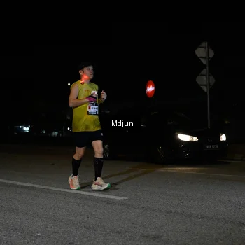 Runner Photo 7427224