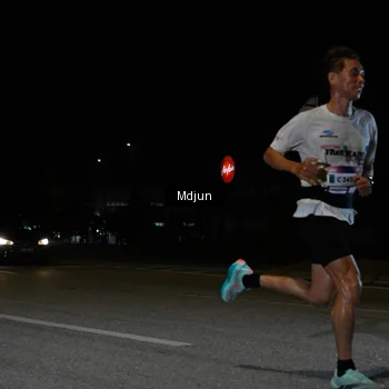 Runner Photo 7427227