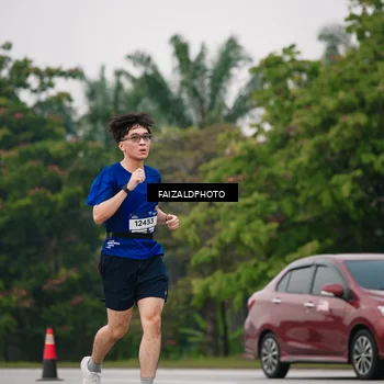 Runner Photo 7427261