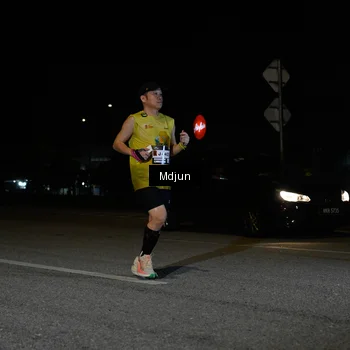 Runner Photo 7427267