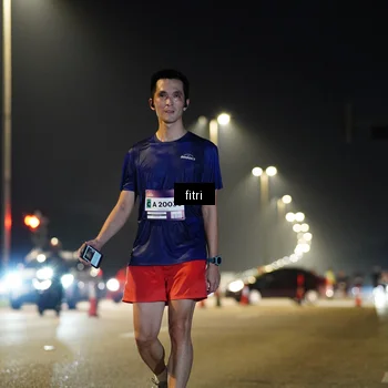 Runner Photo 7427292