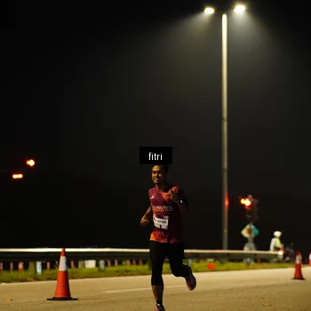 Runner Photo 7427293