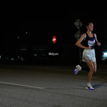 Runner Photo 7427687