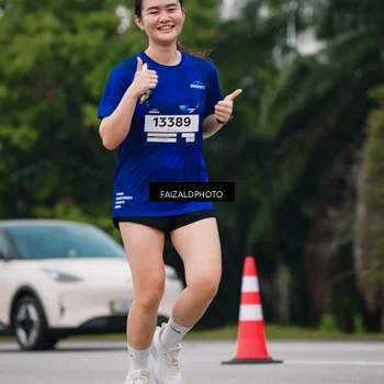 Runner Photo 7427696